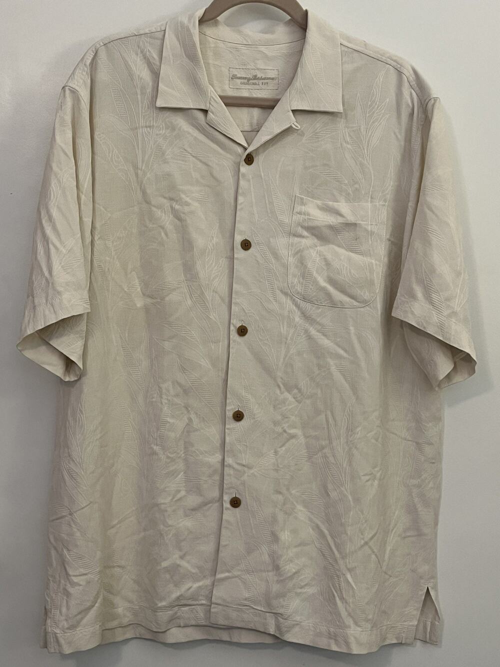 Tommy Bahama Men’s M Cream Silk Tropical Jacquard Camp Shirt Original Fit